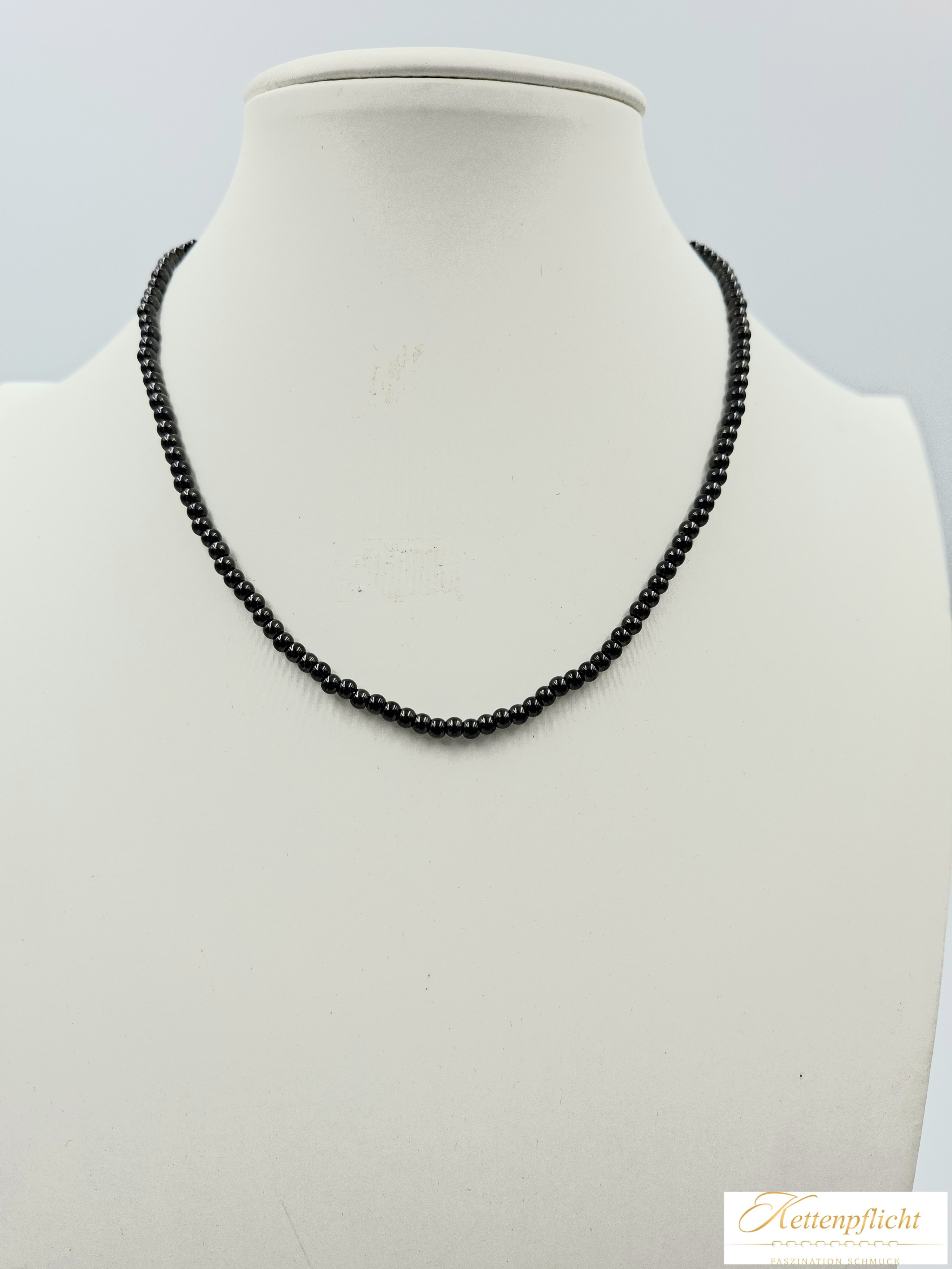 Kugelkette schwarz